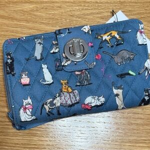 Vera Bradley RFID Turnlock wallet-Cat’s Meow